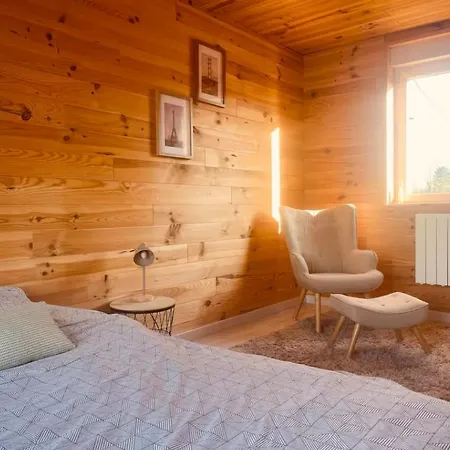 Atypique 民宿 Maulde